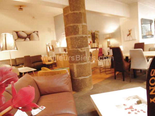 LOCAL COMMERCIAL A FORT POTENTIEL DE 780M2 DIVISIBLE!