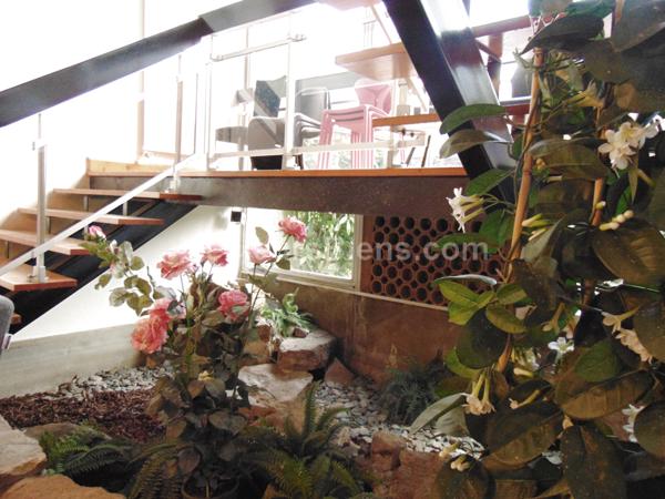 LOCAL COMMERCIAL A FORT POTENTIEL DE 780M2 DIVISIBLE!