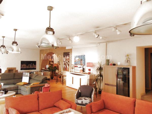 LOCAL COMMERCIAL A FORT POTENTIEL DE 780M2 DIVISIBLE!