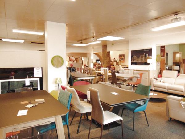 LOCAL COMMERCIAL A FORT POTENTIEL DE 780M2 DIVISIBLE!