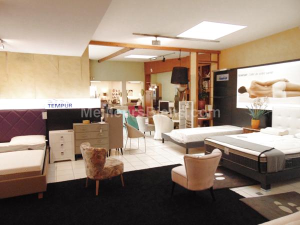 LOCAL COMMERCIAL A FORT POTENTIEL DE 780M2 DIVISIBLE!