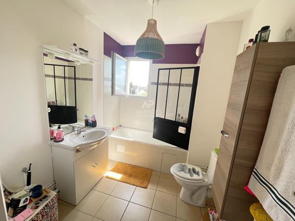 Appartement Acheres 1 pièce(s) 26 m2 139 500 € **  - Référence  9171