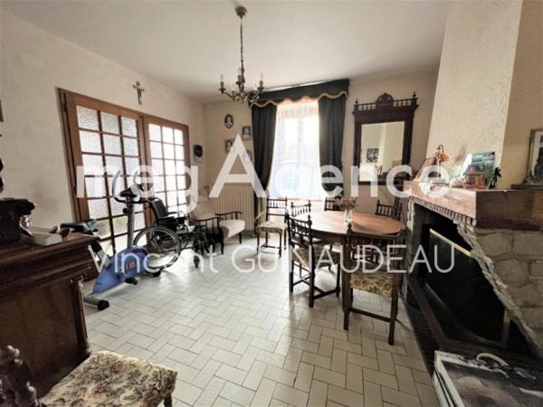 Maison à SEVREMOINE, 49450 - 8 pièces 170m²