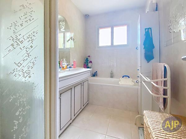 Vente maison Audenge : 464 000 € - AJP Immobilier Lège-Cap-Ferret