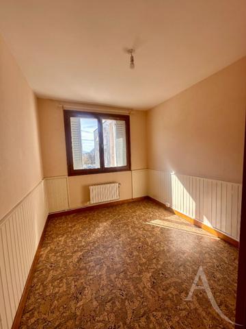 Appartement 3 pièces 46 m2 Premier achat ou investissement locatif au 10 avenue de la République à Seyssinet
