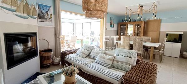 Maison plain-pied, 3 chambres, véranda, piscine