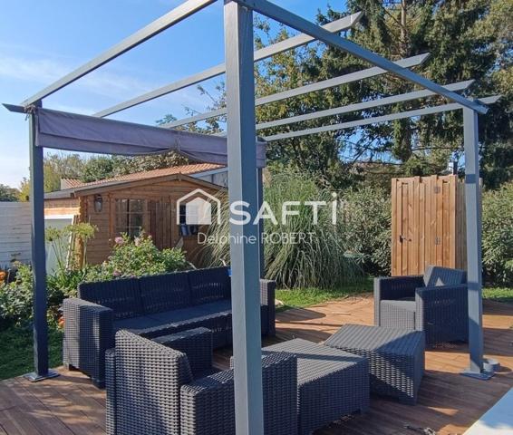 Maison plain-pied, 3 chambres, véranda, piscine