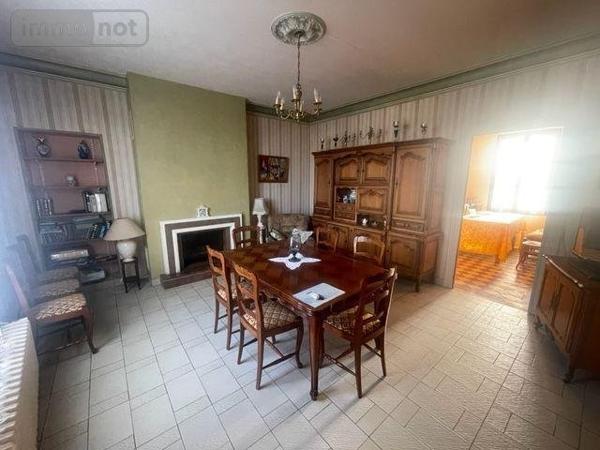 Maison à vendre à Le Grand-Lucé dans la Sarthe (72150), ref : 13816/1095   
CENTRE BOURG
