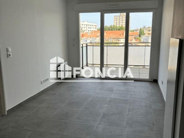 Location Appartement 2 pièces 37.88 m² - RESIDENCE APOSTROPH BAT A 18 AVENUE DES 2 ROUTES Avignon 84000