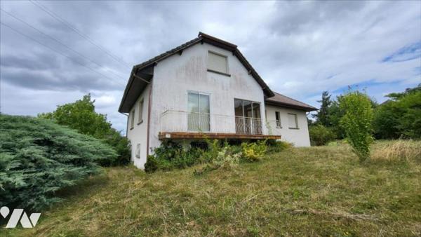 Montbeliard, en impasse maison traditionnelle six pièces sur 11a 64ca de terrain