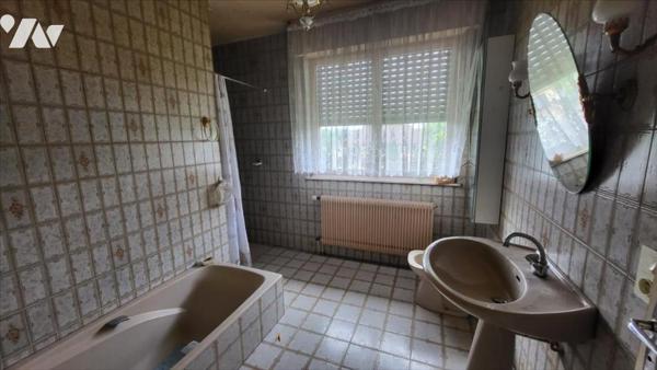 Montbeliard, en impasse maison traditionnelle six pièces sur 11a 64ca de terrain