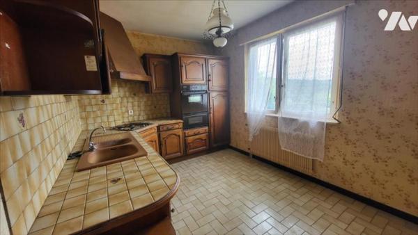 Montbeliard, en impasse maison traditionnelle six pièces sur 11a 64ca de terrain