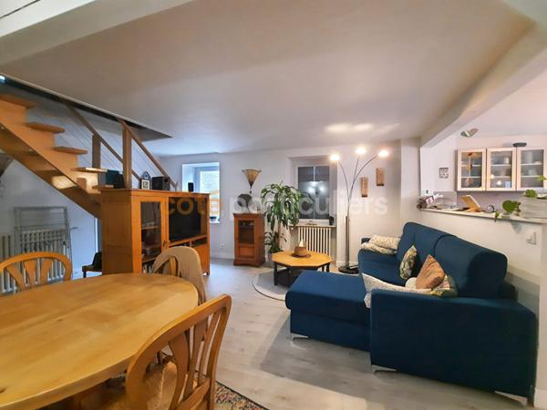 Vente Maison126 m² - 5 Pièces - CHOISEY (39100)