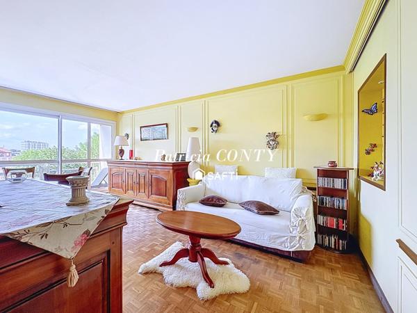 Appartement de 4 pièces entre métro et village