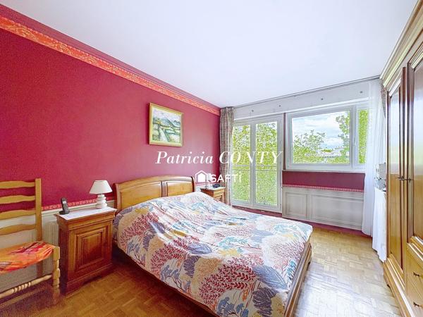 Appartement de 4 pièces entre métro et village