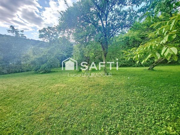 À VENDRE : Terrain constructible de 460m² à Maron?