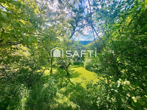 À VENDRE : Terrain constructible de 460m² à Maron?