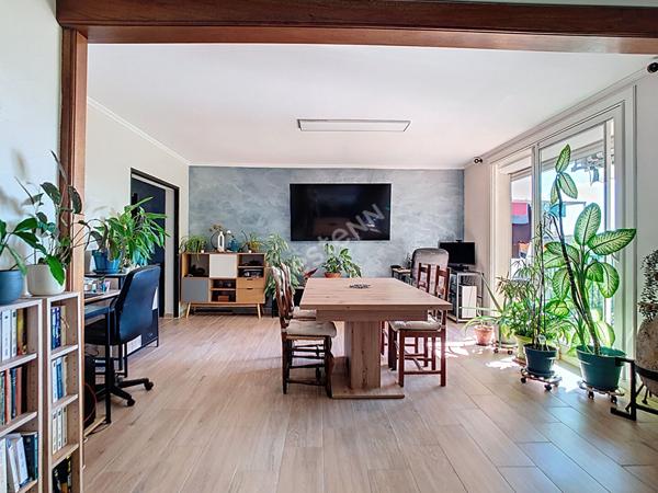 Appartement T4 à Martigues Ferrières, refait à neuf, avec balcon