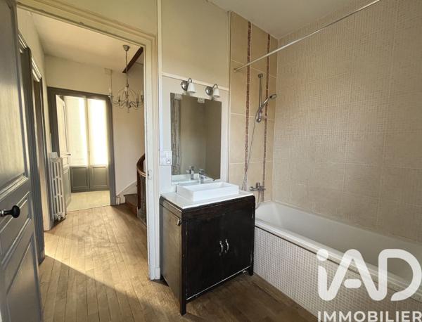 Maison à vendre 5 pièces 107 m² Poitiers