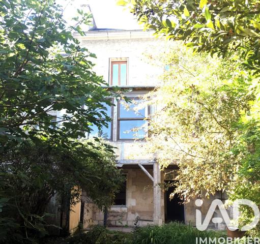 Maison à vendre 5 pièces 107 m² Poitiers