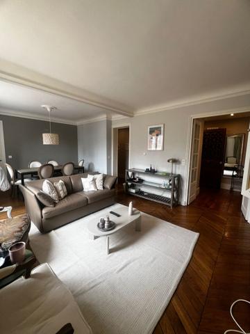 Superbe 3 pièces meublé de 80 m² ? Quartier Foch