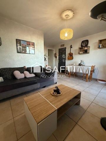 Appartement T3 – Vue exceptionnelle sur l’Étang