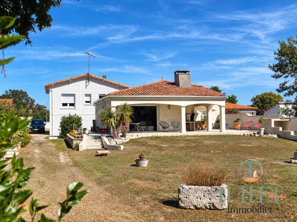 Maison familliale de 202 m2 sur 2226 m2 de terrain à Deux pas du centre-ville