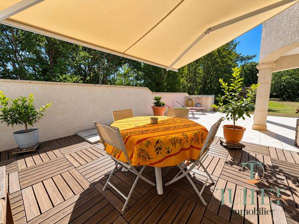 Maison familliale de 202 m2 sur 2226 m2 de terrain à Deux pas du centre-ville