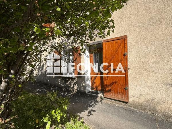 Location Studio 23.6 m² - 37 RUE DES BRANDONS Guilherand-granges 07500