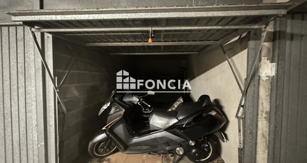 À vendre Parking 12.12 m² - Saint-gilles-croix-de-vie 85800