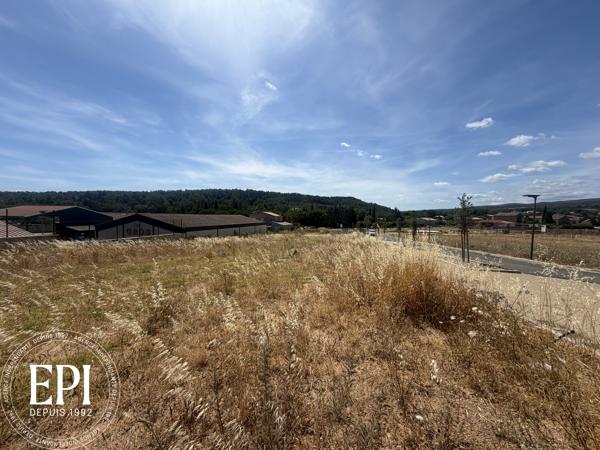À saisir ! Terrains à bâtir viabilisés de 400 m² à Villeneuve-Minervois – 42 000 €