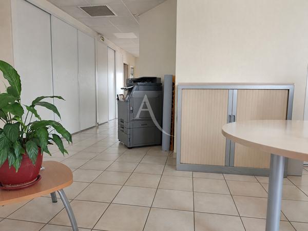 Local professionnel