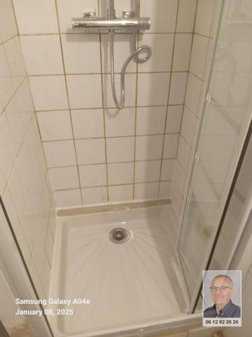 A LOUER STUDIO FACE À LA GARE RER CREIL