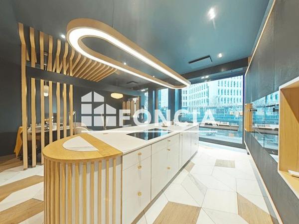 Location Local commercial 2 pièces 65.4 m² - 7 RUE DE VINCENNES -Montreuil 93100