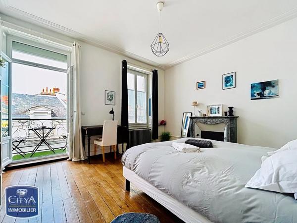 Maison à vendre 9 pièces 190m² Châteauroux (36000)