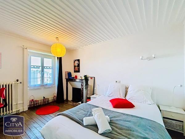Maison à vendre 9 pièces 190m² Châteauroux (36000)