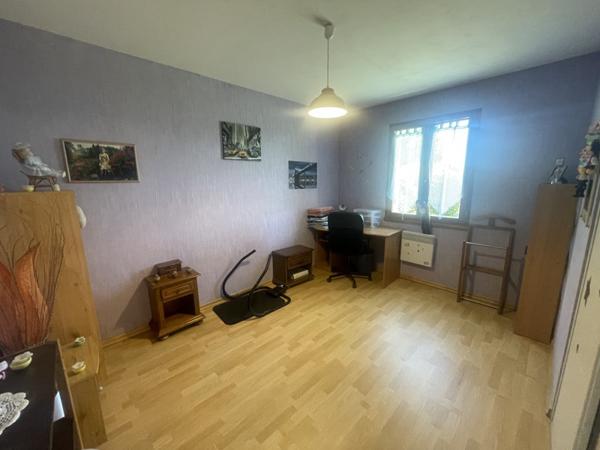 Maison à vendre 265 500 € Puybrun 5 p 90 m² DPE D