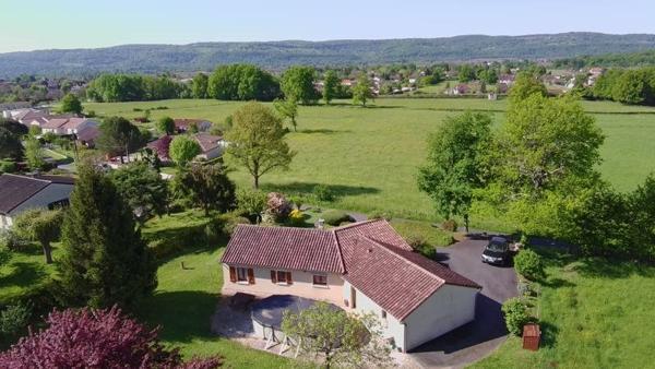Maison à vendre 265 500 € Puybrun 5 p 90 m² DPE D
