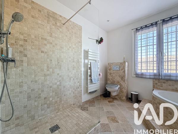 Maison à vendre 7 pièces 251 m² Peymeinade