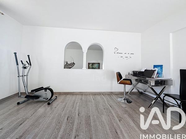 Maison à vendre 7 pièces 251 m² Peymeinade