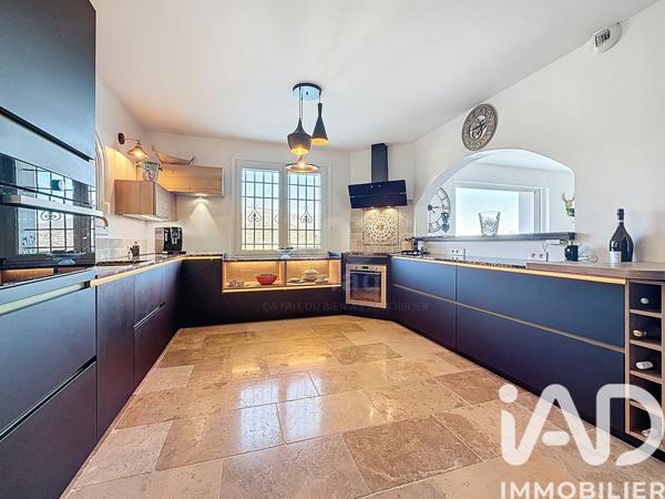 Maison à vendre 7 pièces 251 m² Peymeinade