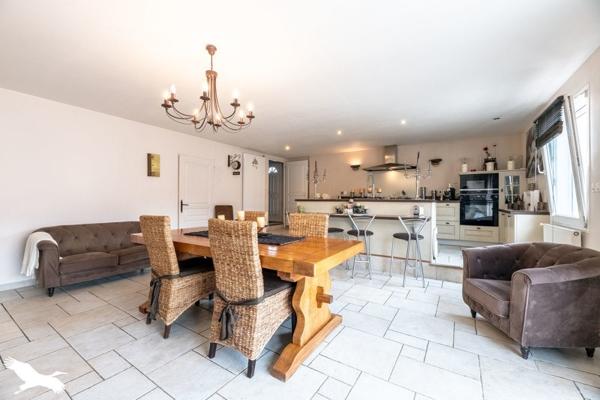 Maison à vendre |  Boulazac |  6 pièces | 141 m²