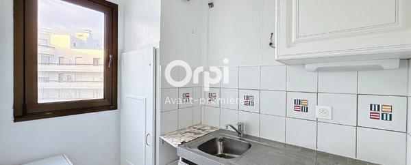 Appartement à vendre    1 pièce • 30 m2 Châtillon