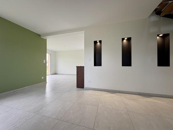 Maison neuve à louer