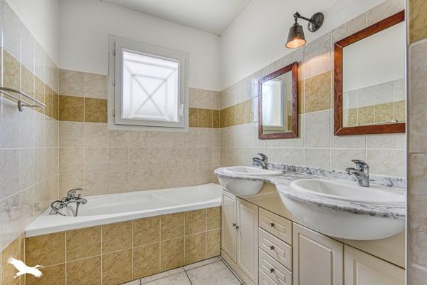 Maison à vendre 378 950 € Audenge 4 p 89 m² DPE C