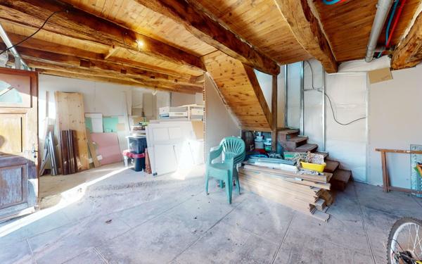 Maison à vendre    3 pièces •  Auriac-Lagast