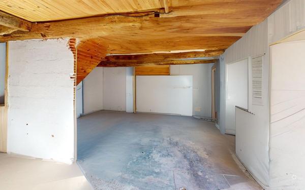 Maison à vendre    3 pièces •  Auriac-Lagast