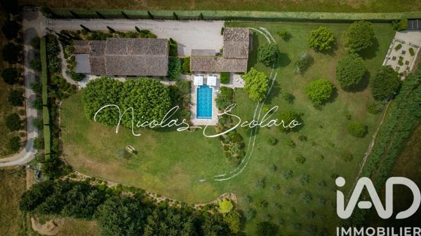 Maison à vendre 8 pièces 390 m² Cheval-Blanc