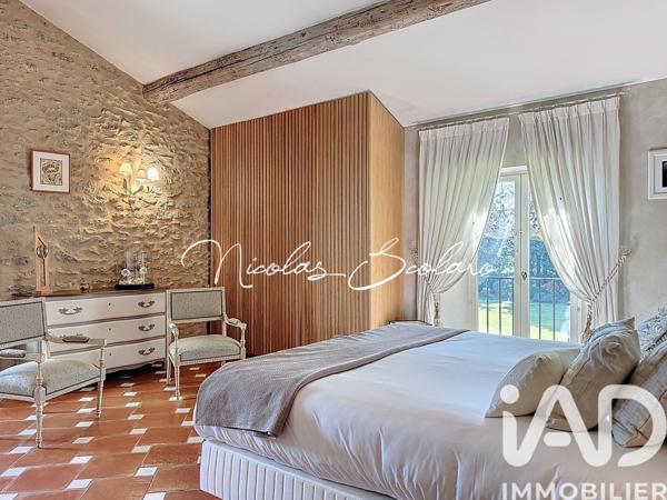 Maison à vendre 8 pièces 390 m² Cheval-Blanc