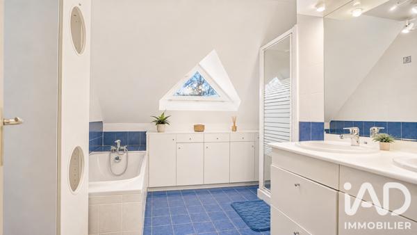 Maison à vendre 5 pièces 140 m² Méry-sur-Oise